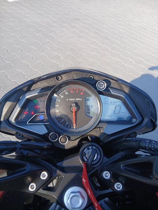 Продам Bajaj Pulsar NS 200