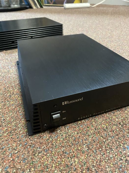 Russound R235LS Wzmacniacz