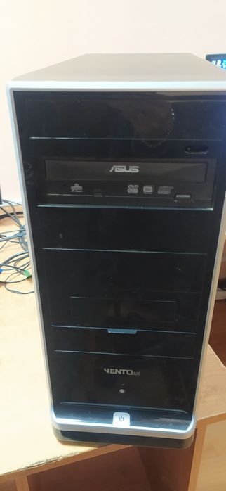 ПК на базі Windows 10 Pro, системник,клавіатура,мишка,компьютер