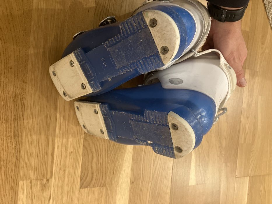 Buty narciarskie Lange Starlet RSJ 60 rozm 19,5 cm (31 EU)