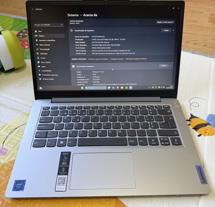 Portátil Lenovo como novo