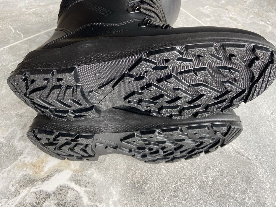 Взуття зимове нове