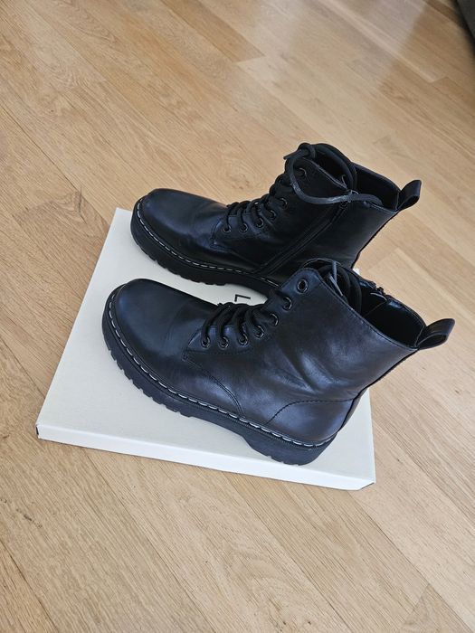 Botki czarne JENNY FAIRY