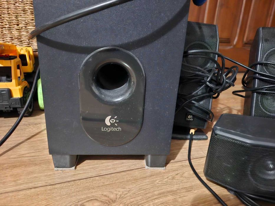 Kino domowe Logitech