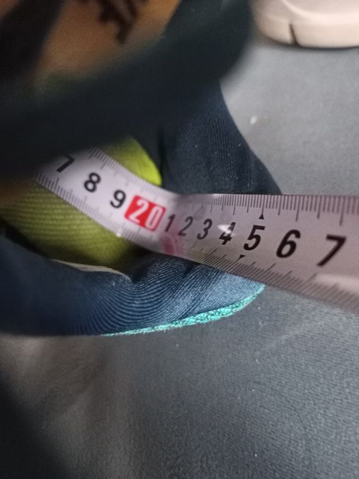 Кроссовки 34размера, Индонезия