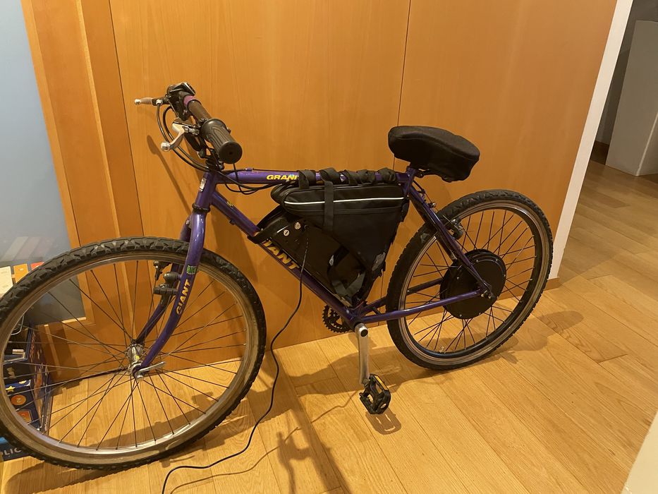 Bicicleta eletrica de acelarador