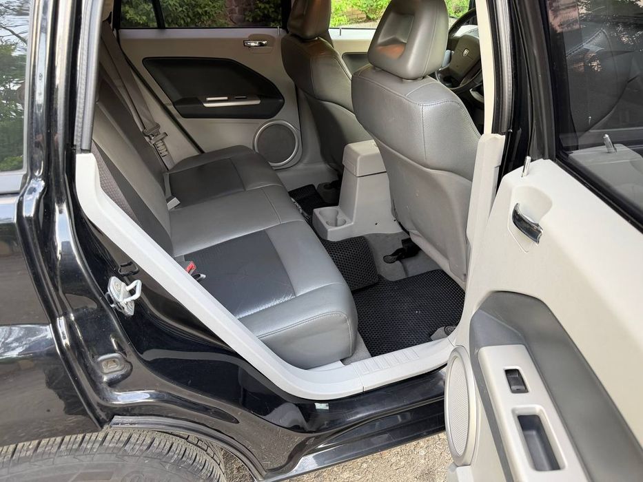 Dodge Caliber 2006 рік 2,0 дизель 6ст мкпп