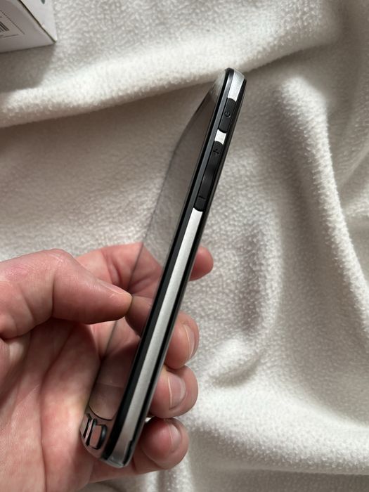 Smartfon Android dualsim