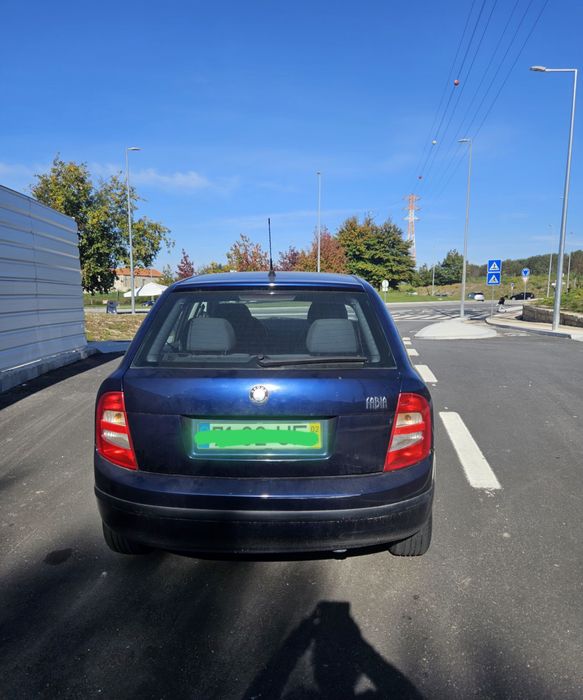 Carro Skoda fabia 1.2