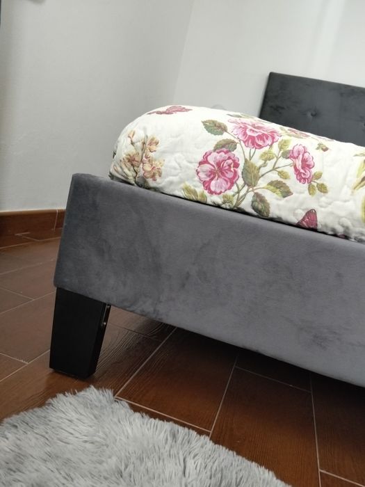 Vendo cama de casal