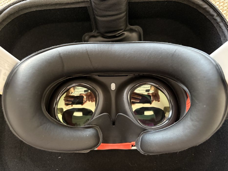 Oculos META quest 3 - 128gb + head strap + box