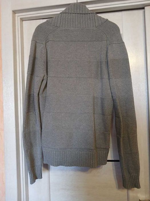 Чоловічий кардиган H&M M сірий в'язаний на ґудзиках