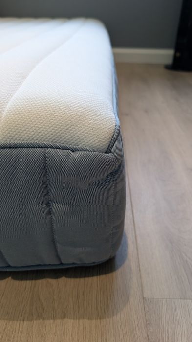 Materac VALEVAG średnio-twardy IKEA