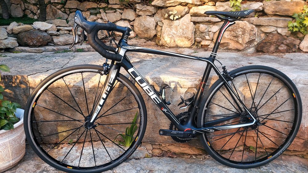 Cube Litening Evo carbono topo gama t53