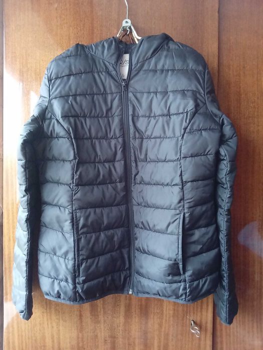 Куртка виробництво Q/S