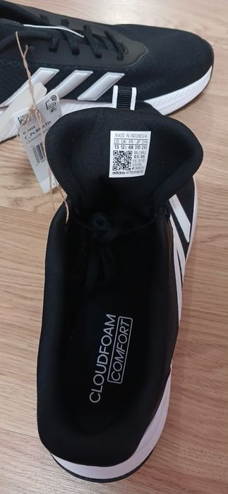 Кросівки  adidas