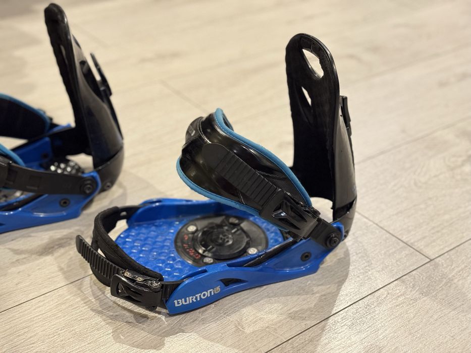 Крепления / Кріплення сноуборд BURTON Mission EST