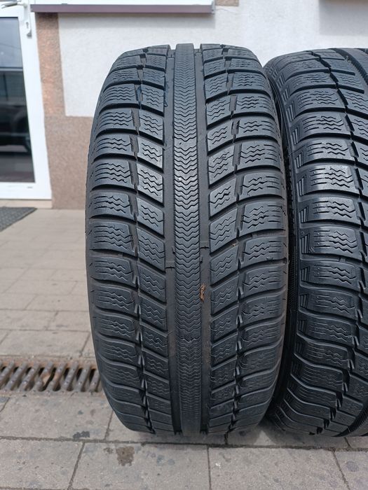 205/45R17 Michelin Primacy Alpin