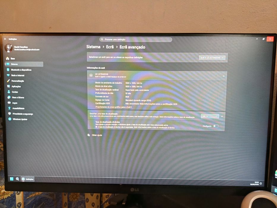 Monitor LG de 144 HZ em ótimo estado !