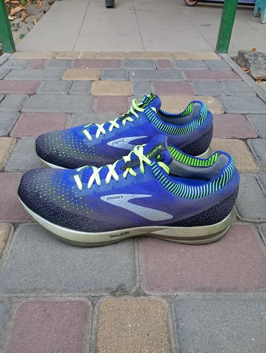 Кроссовки Brooks Levitate 2 45 / 46