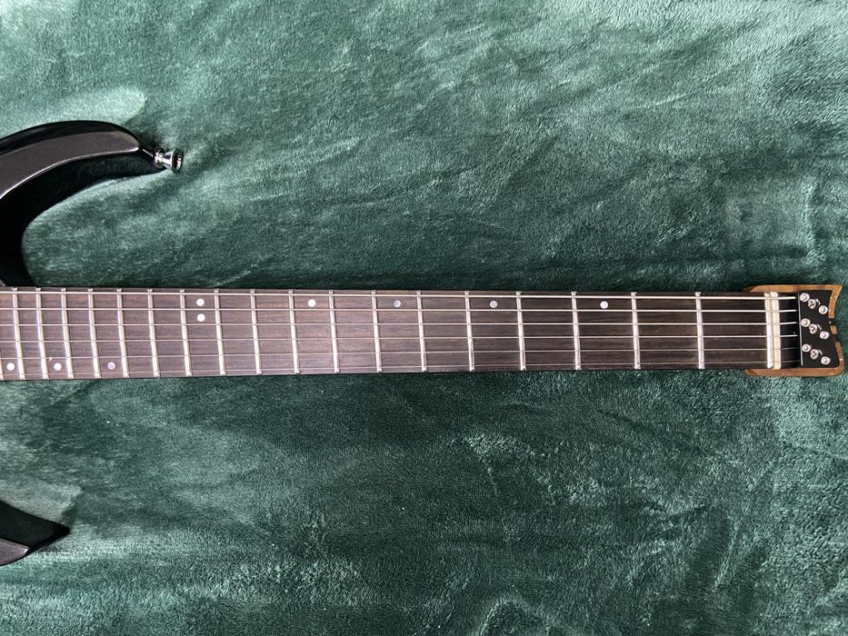 Электрогитара Mooer GTRS Wing W800 (Pearl Black) + Emg