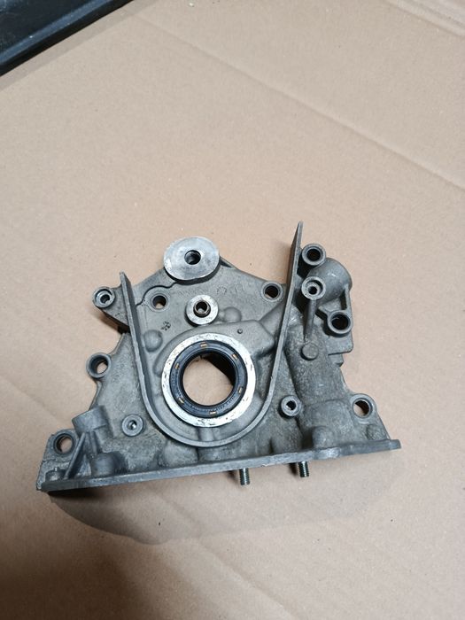 Запчасти Toyota carina E 1.8