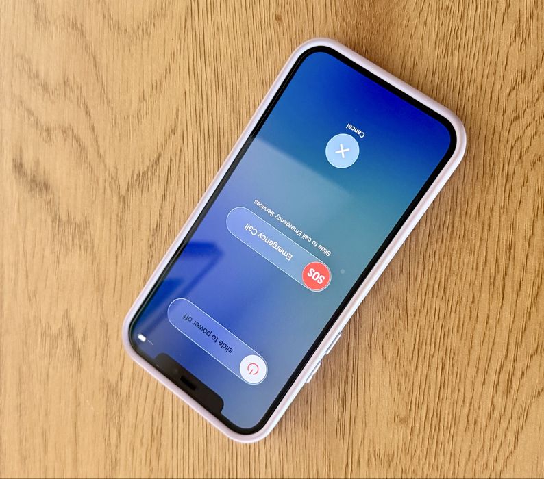 Ipnhone 12 impecável ( desde o primeiro dia com vidro protector no display e cameras traseiras e capa)