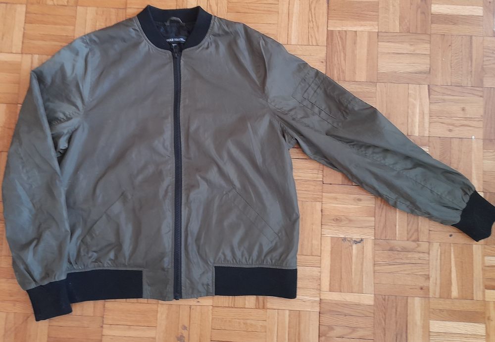 Kurtka bomberka rozm.S