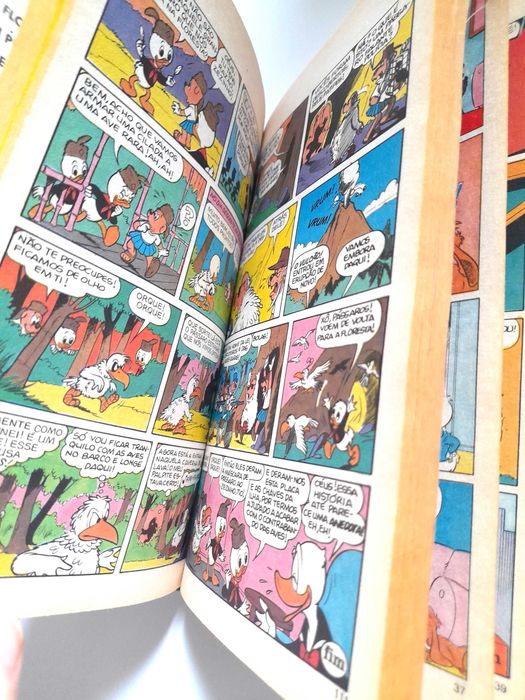 Livro Vintage de BD Disney Especialíssimo Número 49 Coleção Anos 90