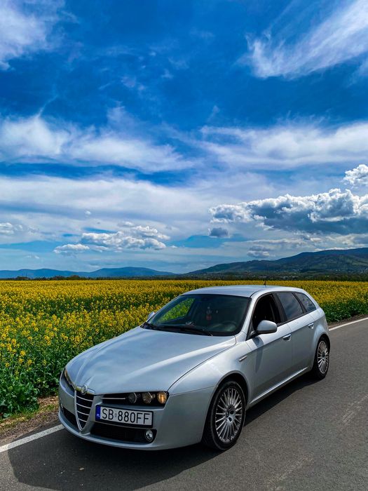 Alfa Romeo 159 SportWagon 1.9 JTDM 16v 180HP