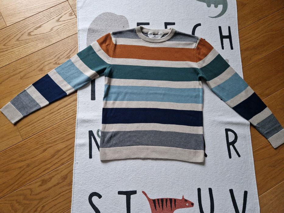 Sweterek H&M rozmiar 134-140