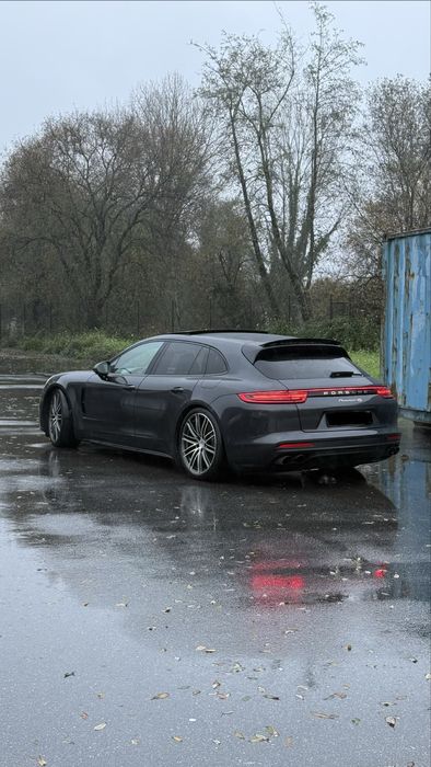 Porsche Panamera sport turismo 4 - HYBRID Aberto a propostas