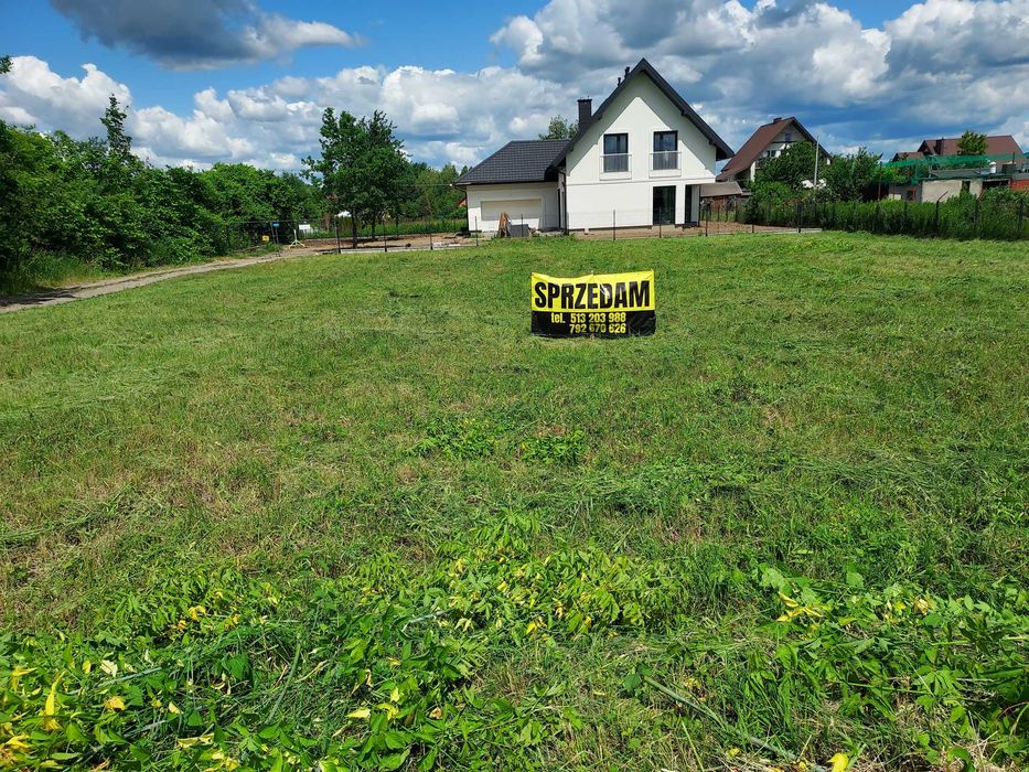 Działka budowlana Łubna k.Konstancina-Jezi. 1000m