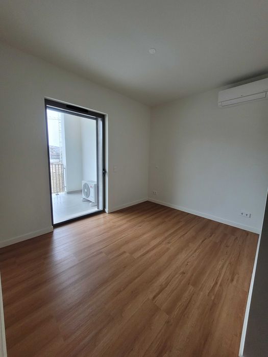 T1 em condomínio fechado para Arrendar na Alta de Lisboa- RESERVADO