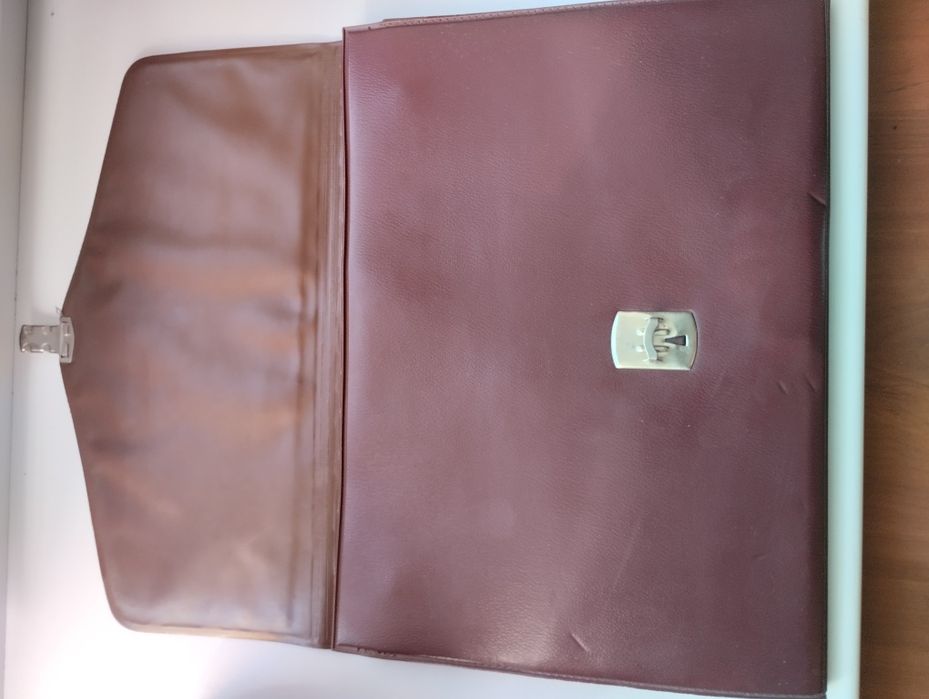 Продам папку для документов