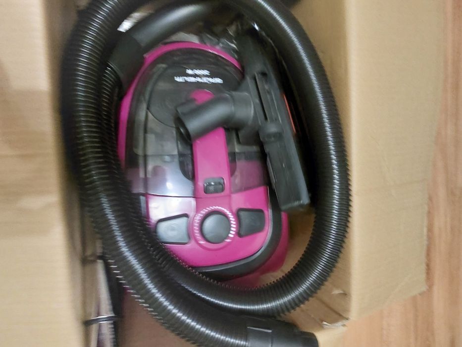 Пилосос (контейнер) Новий