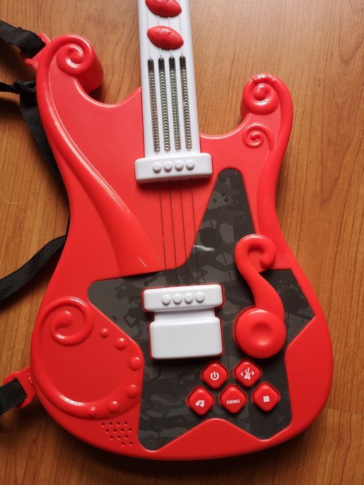 Guitarra com vários sons
