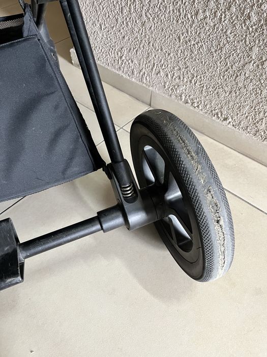 Cybex Priam (шасі + люлька + прогулянка + дощовик+парасоля+адаптери до АК)
