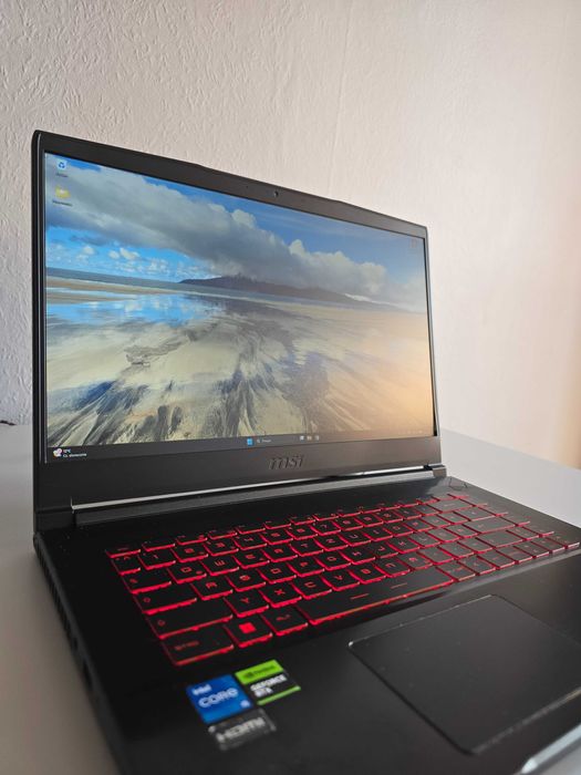 MSI Thin GF63 12UC | i5-12450H | RTX 3050 | 16GB RAM | 144Hz