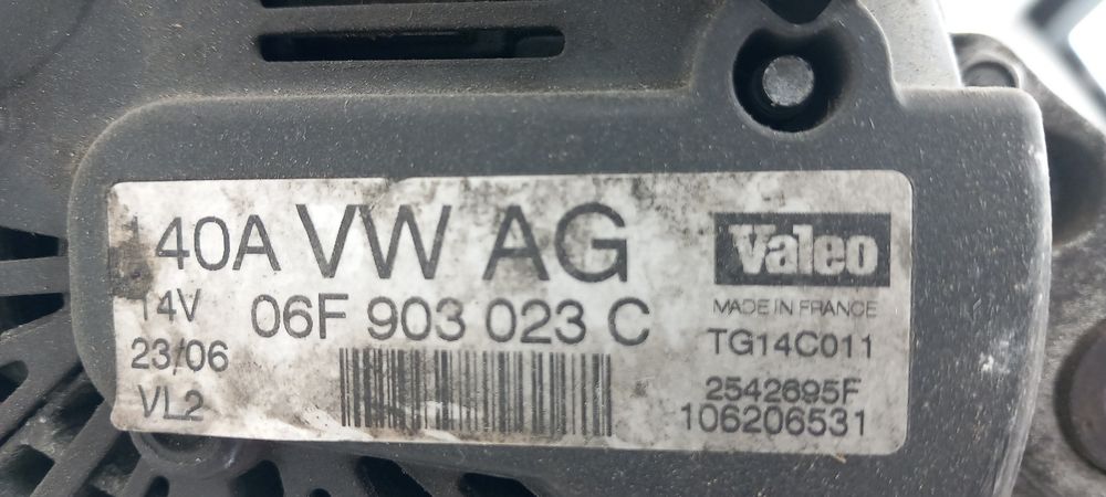 Alternador AUDI A3 (8P1)