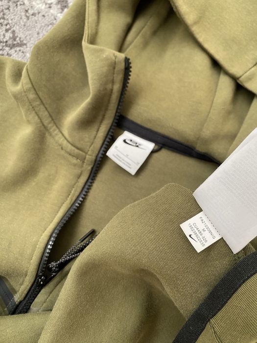 Nike tech fleece М розмір хакі темно зелений колір нові колекції