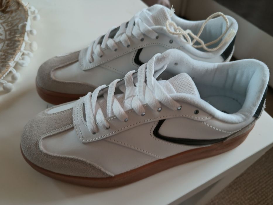 Buty damskie NOWE 38 sneakersy