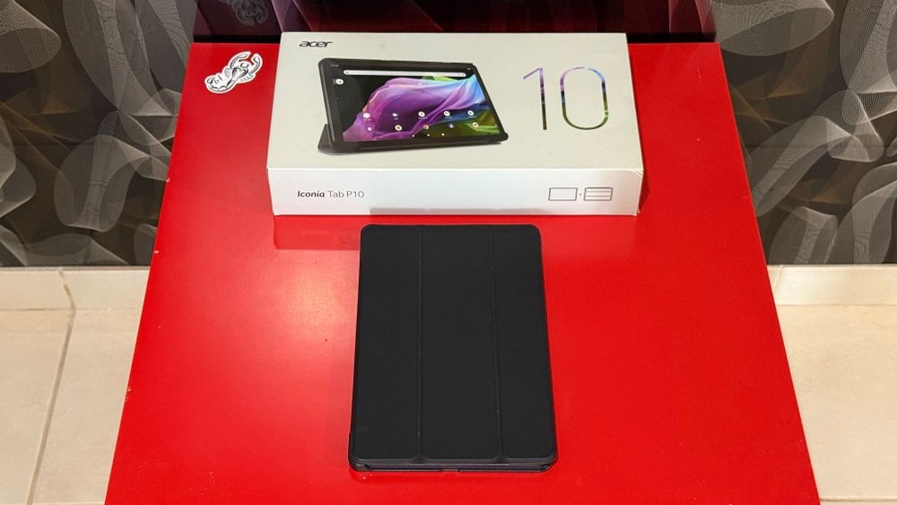 Tablet Iconia Tab P10