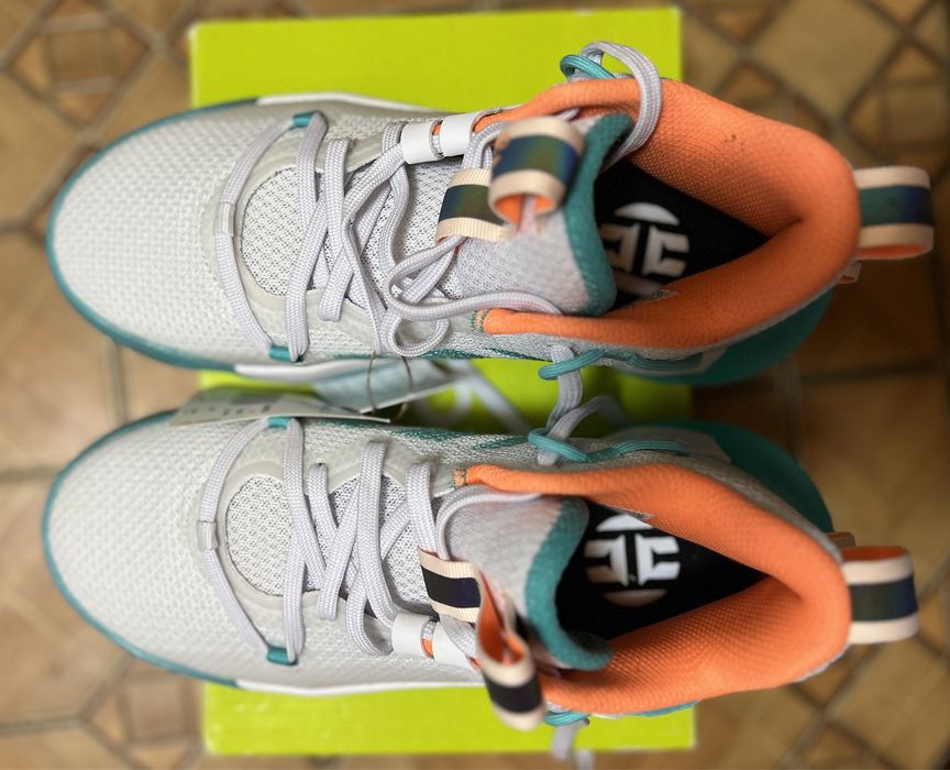 Кросівки Adidas Bounce