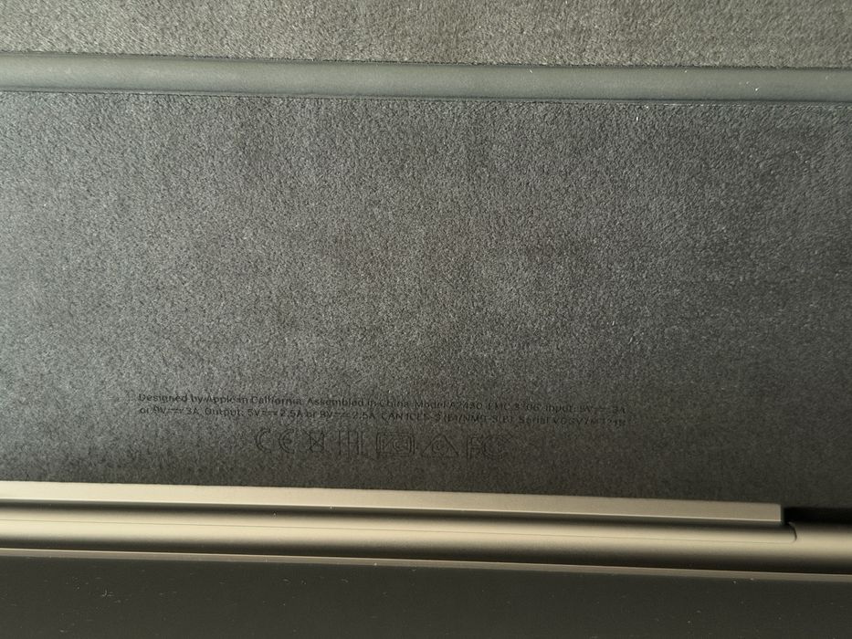 Apple Magic Keyboard для iPad Pro 12.9" (3-6 Gen) (A2480) | Open Box