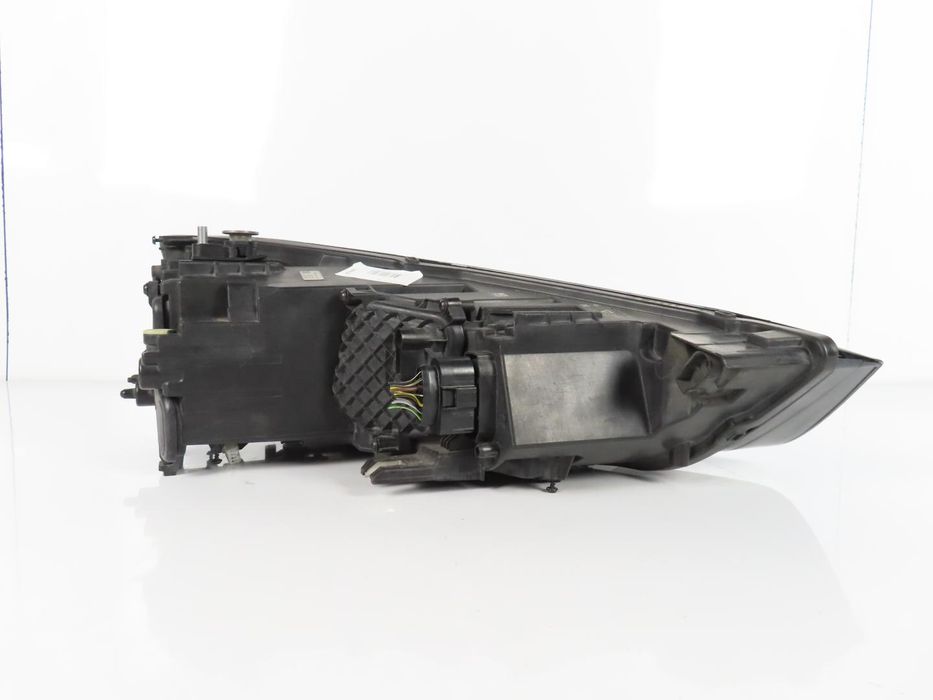 Farol Xenon Audi A1 Ref: 8Xa941005 2010 - 2025