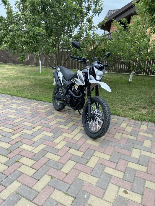 Продам лонкін 200