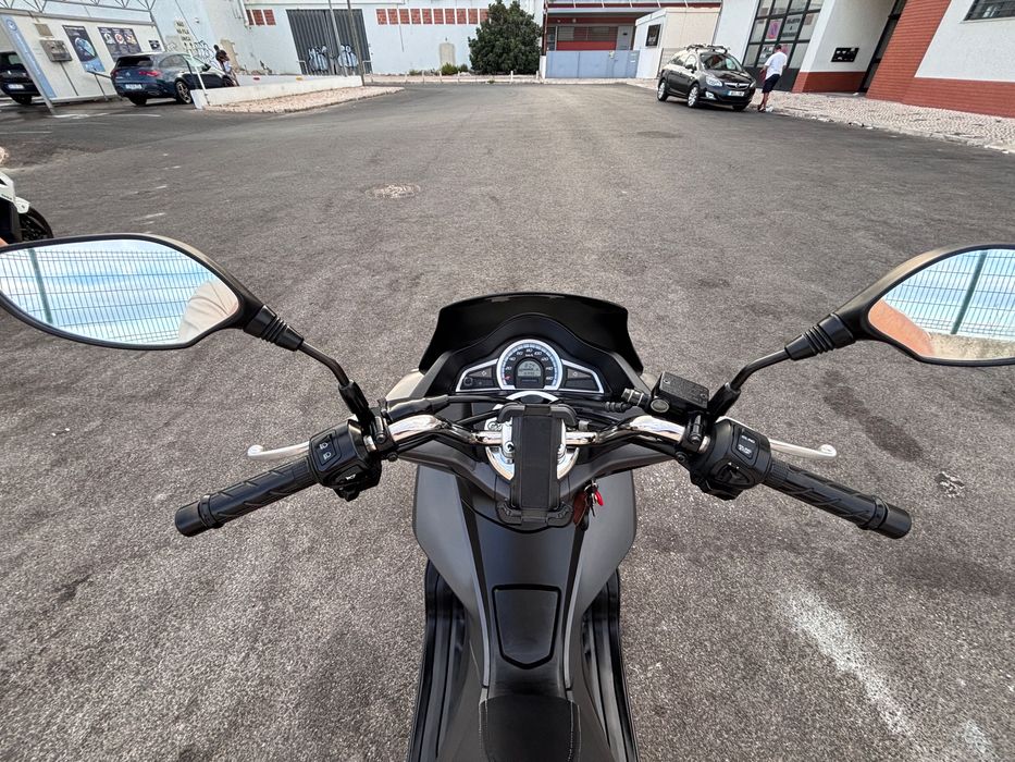 Honda PCX 125 2017 – 17.000 km