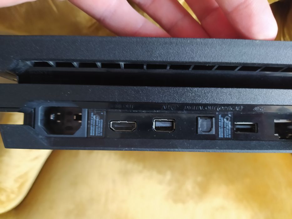 Sony PlayStation 4Pro 1Тб