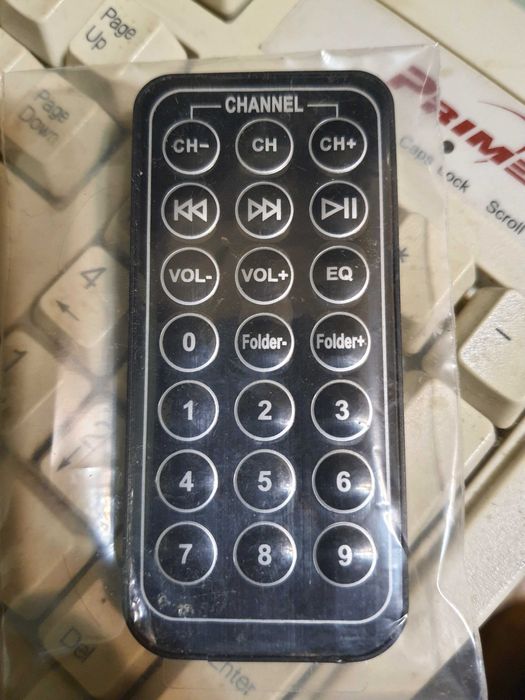 Фм-трансмиттер Grand-X (пульт)